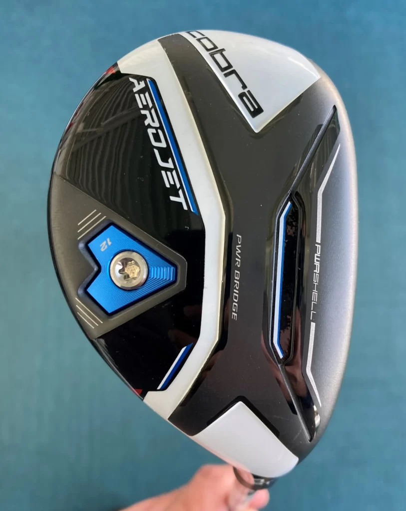 コブラ エアロジェット ユーティリティ 評価 つかまりを抑えたい